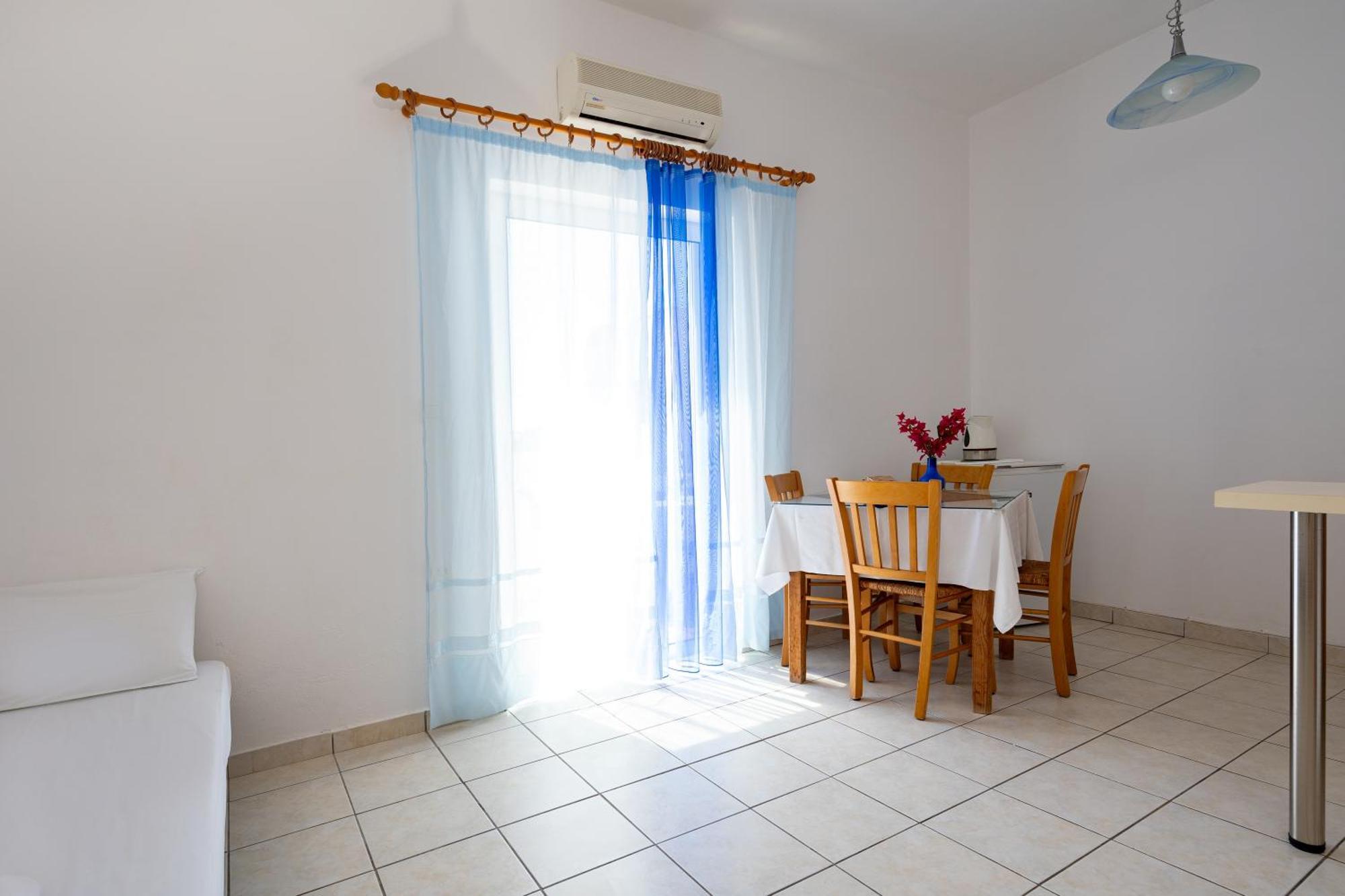 Alexis Apartments Stavrós Extérieur photo